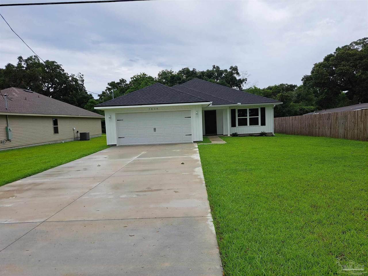 7830 Tippin Ave - Photo 1