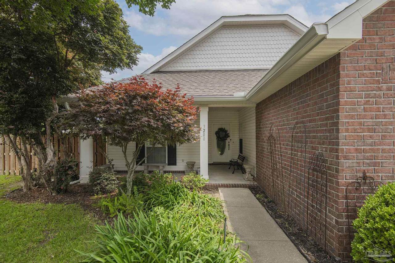 3200 Silverleaf Dr - Photo 1