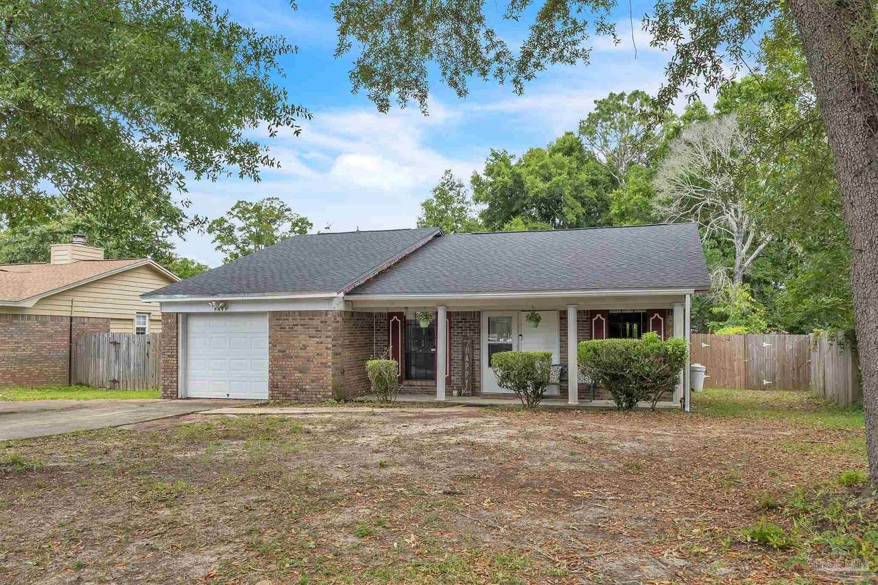 4044 Elmcrest Dr - Photo 1