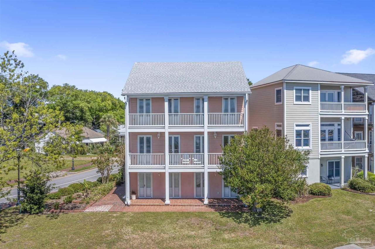 601 Crown Cv - Photo 1