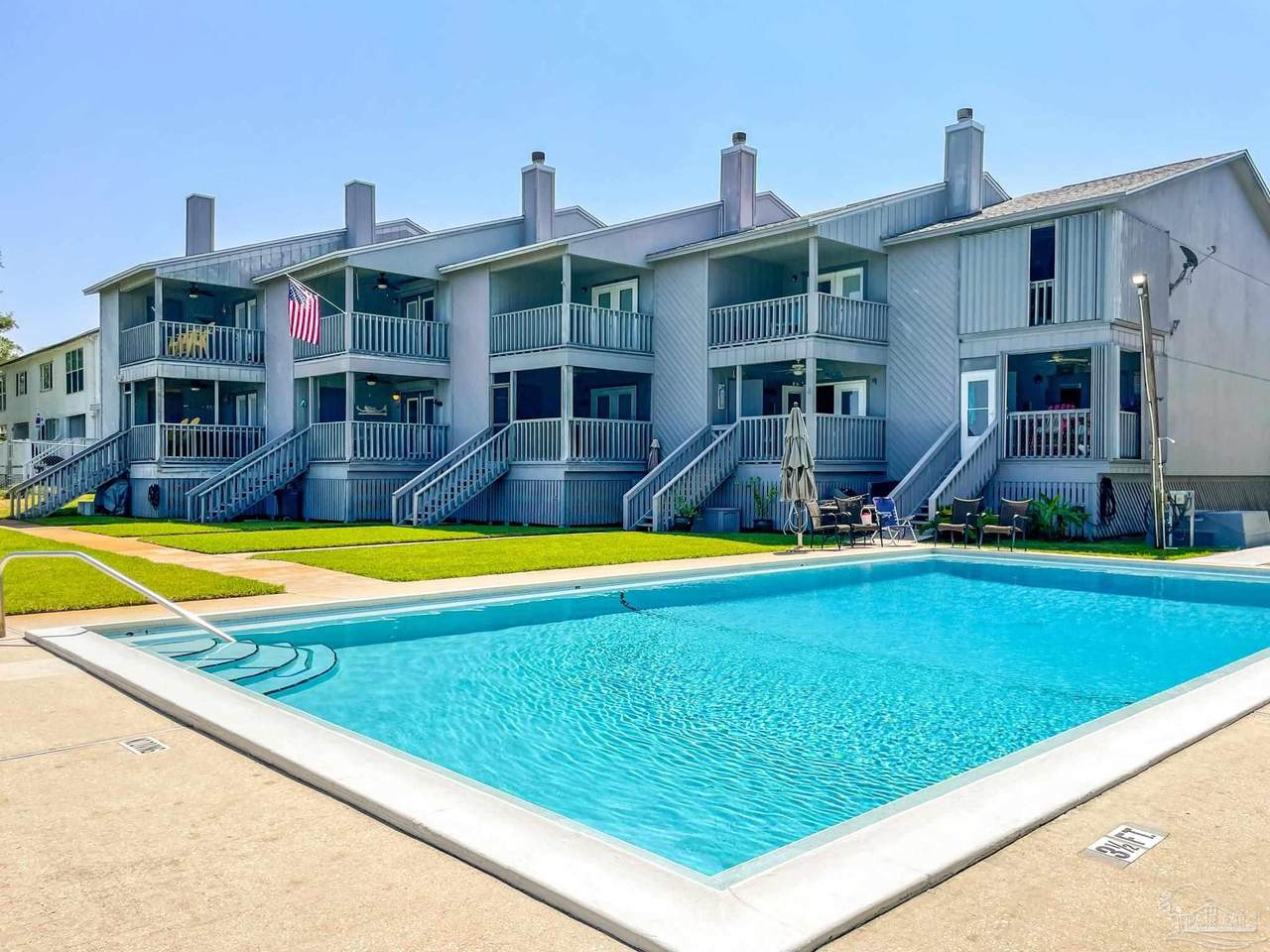 14180 River Rd - Photo 1