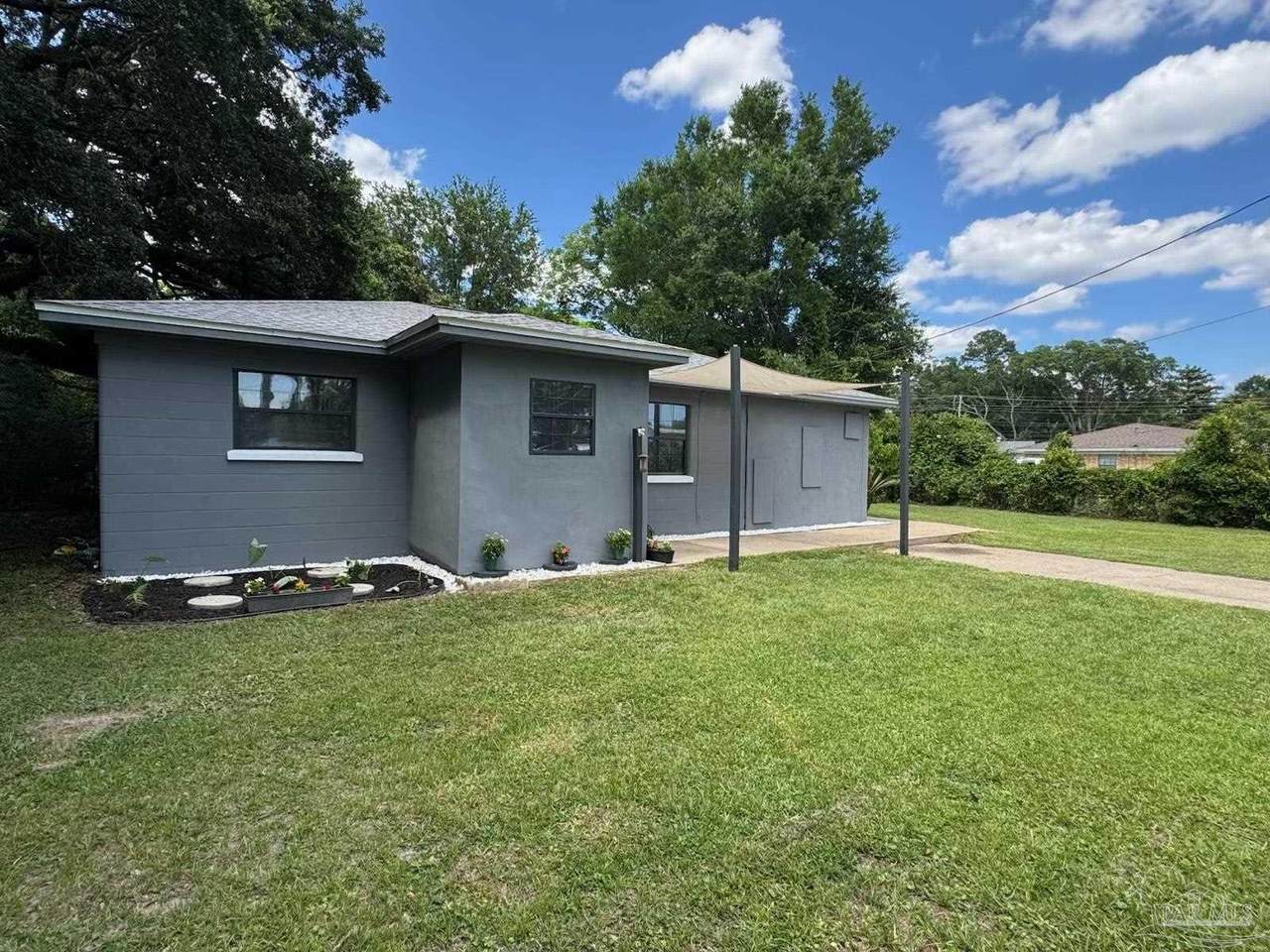 10 Hope Dr - Photo 1