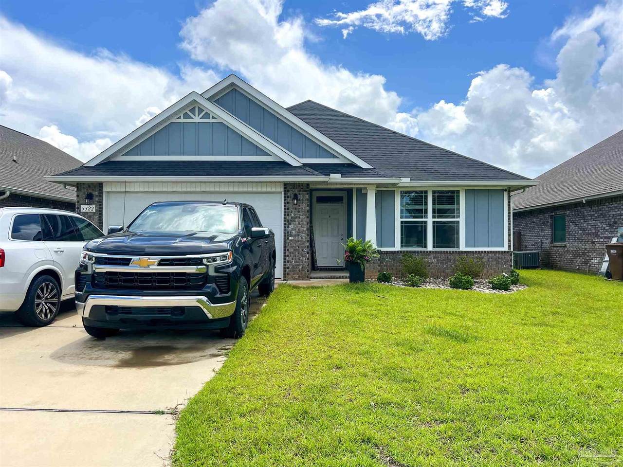 5322 Parkside Dr - Photo 1