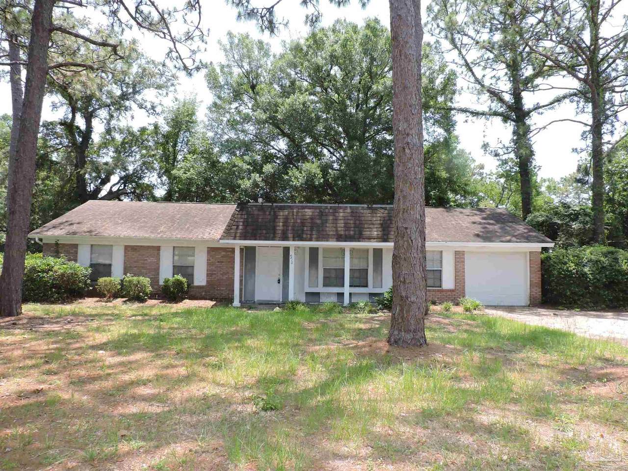 4810 Livingston Dr - Photo 1