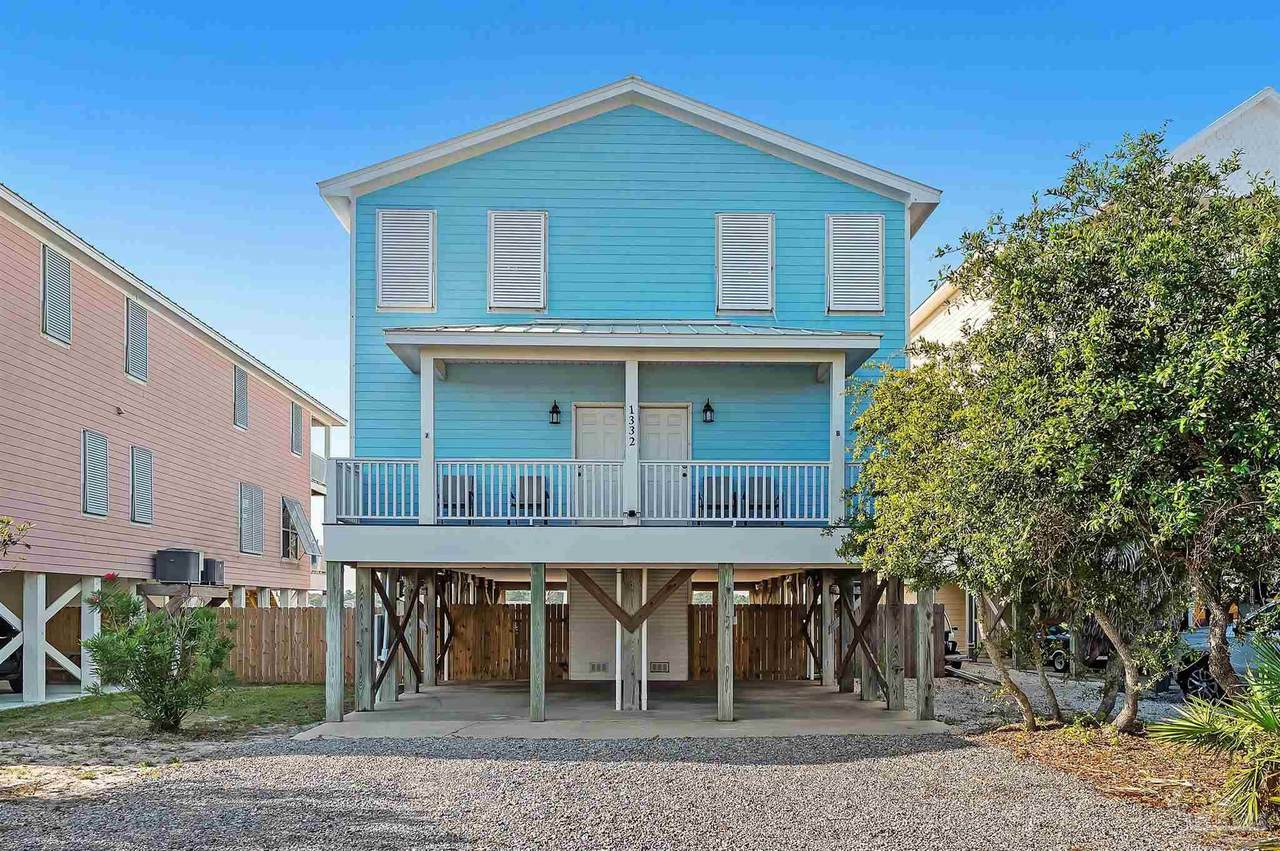 1332 Lagoon Ave - Photo 1