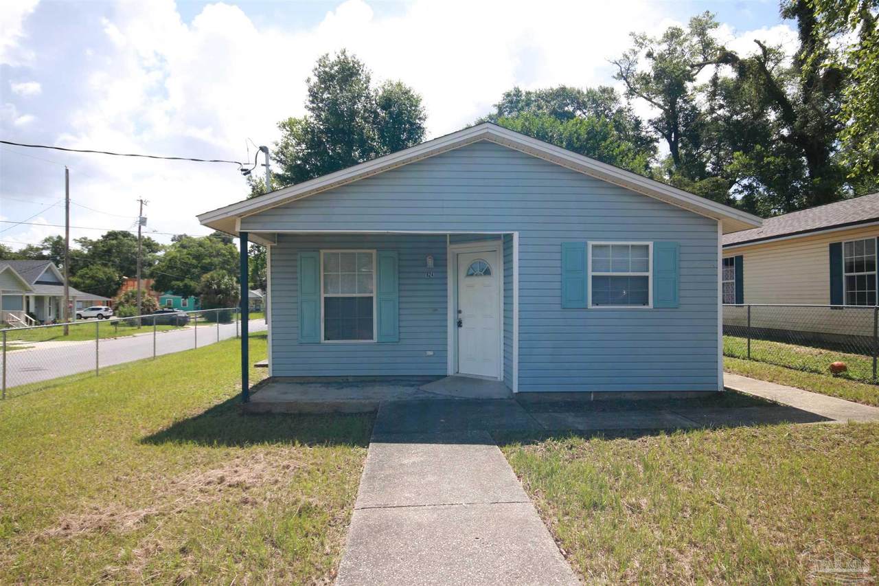 624 G St - Photo 1