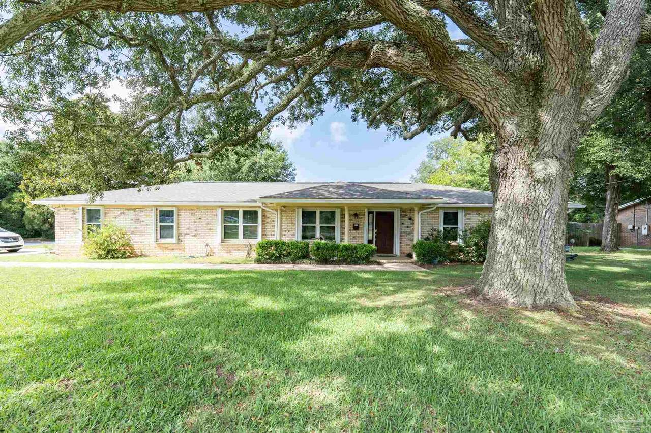 2145 Summit Blvd - Photo 1