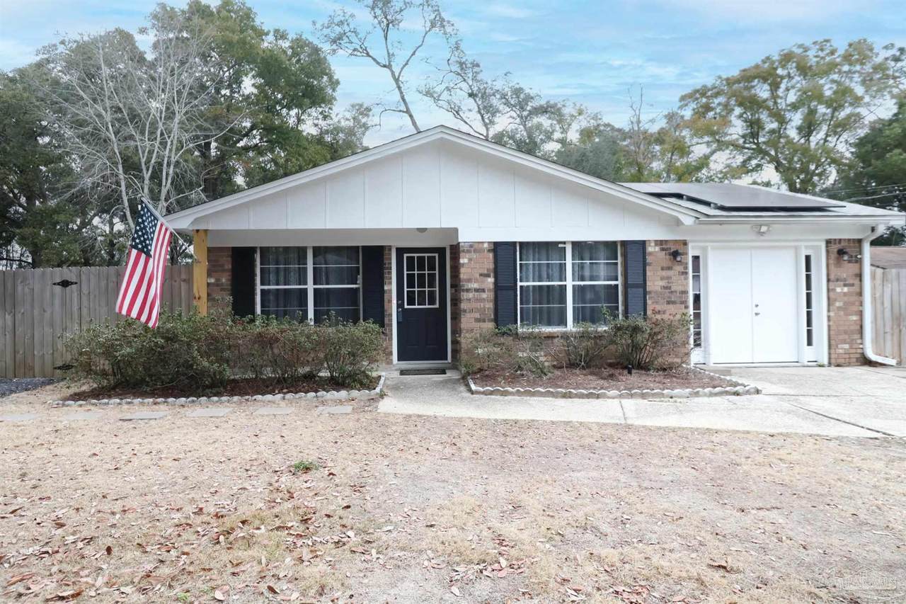 4770 Skyline Dr - Photo 1