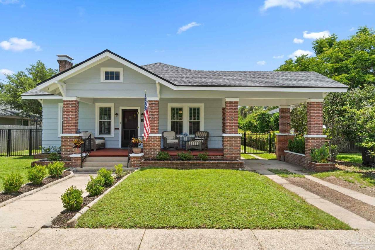 1703 Avery St - Photo 1
