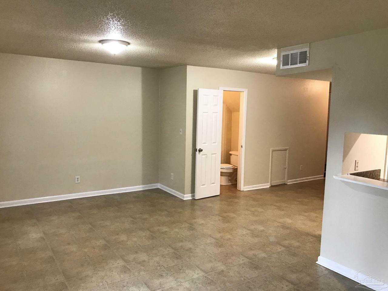 https://bt-photos.global.ssl.fastly.net/pensacola/1280_boomver_1_666854-2.jpg