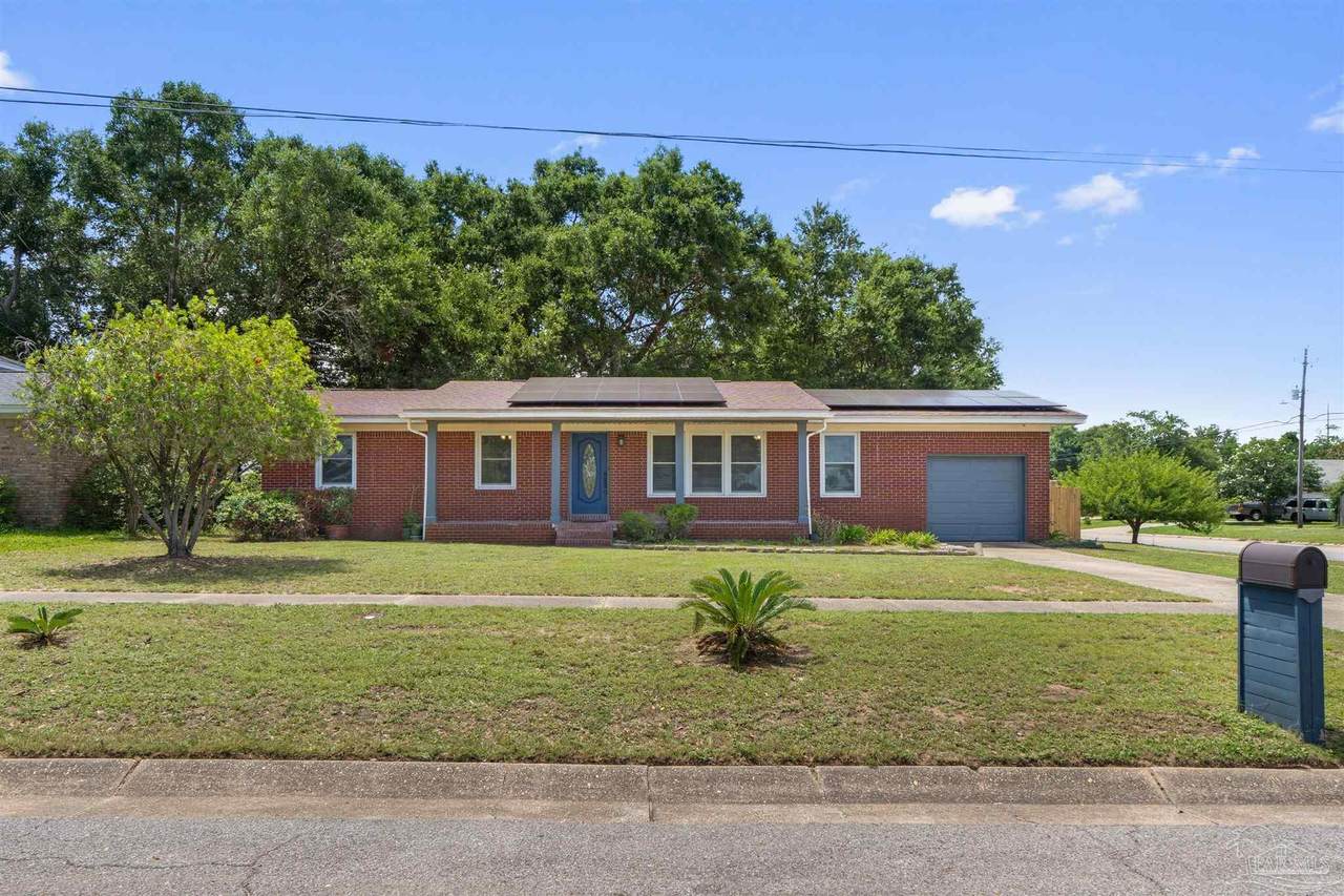 5595 Leesway Blvd - Photo 1