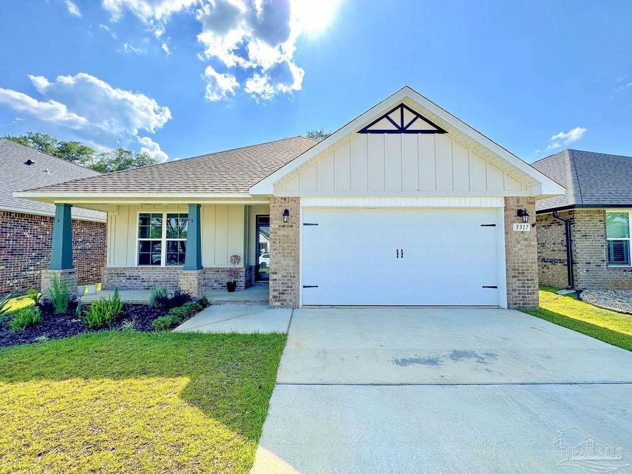 5317 Parkside Dr - Photo 1