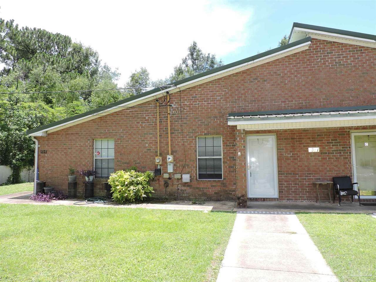 1327 Jasma Ln - Photo 1