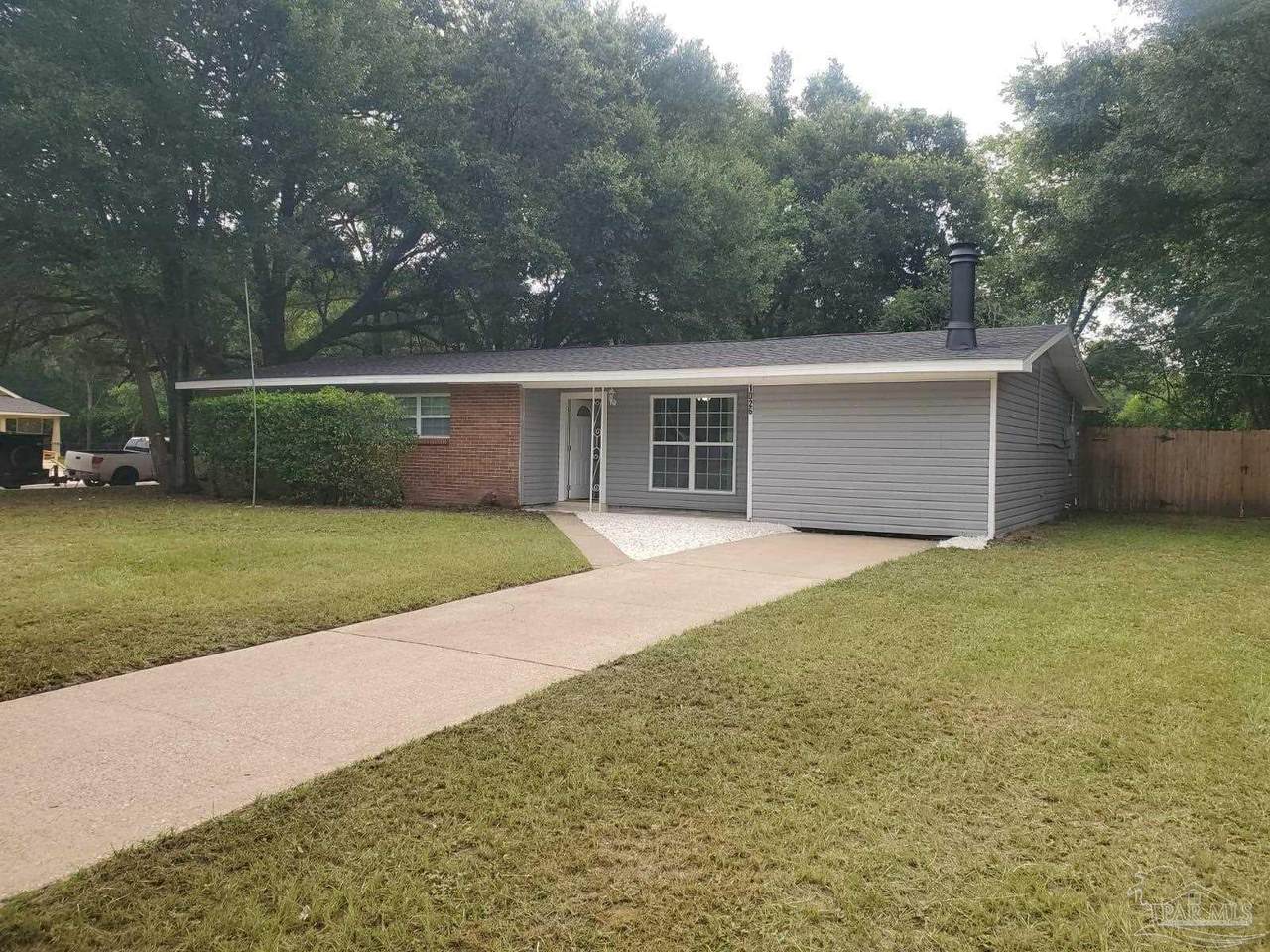 1026 Northview Dr - Photo 1