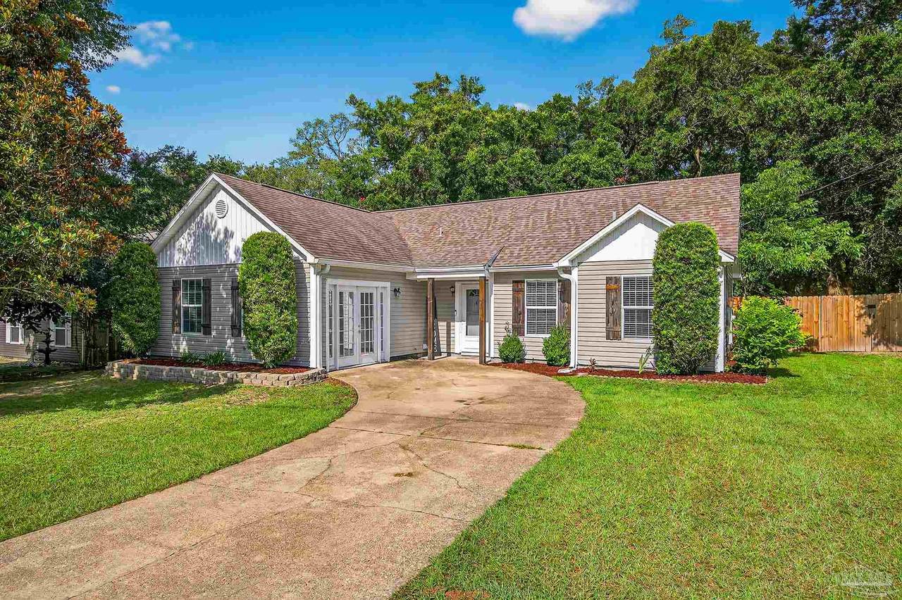311 Robinhood Ln - Photo 1