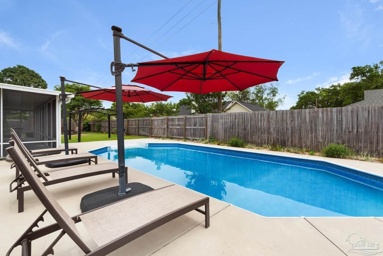 8045 Briaroak Dr - Photo 1