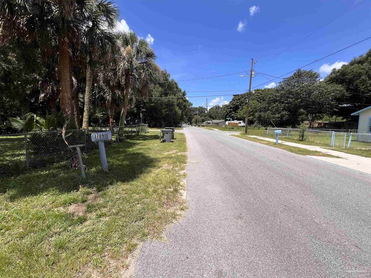https://bt-photos.global.ssl.fastly.net/pensacola/1280_boomver_1_667423-2.jpg