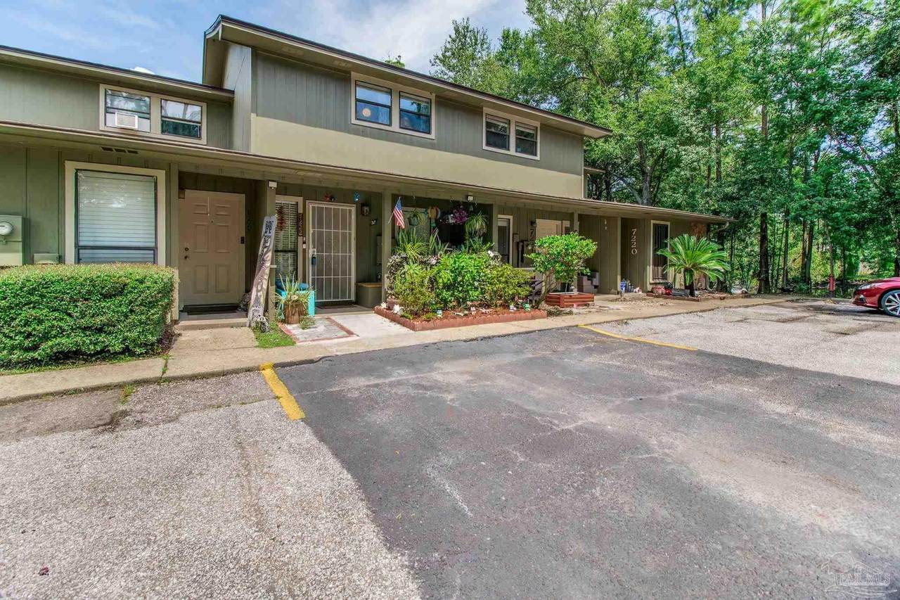 7222 Lago Vista Dr - Photo 1