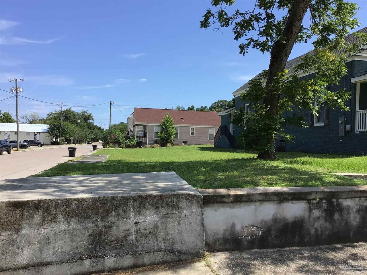 25 Brainerd St - Photo 1