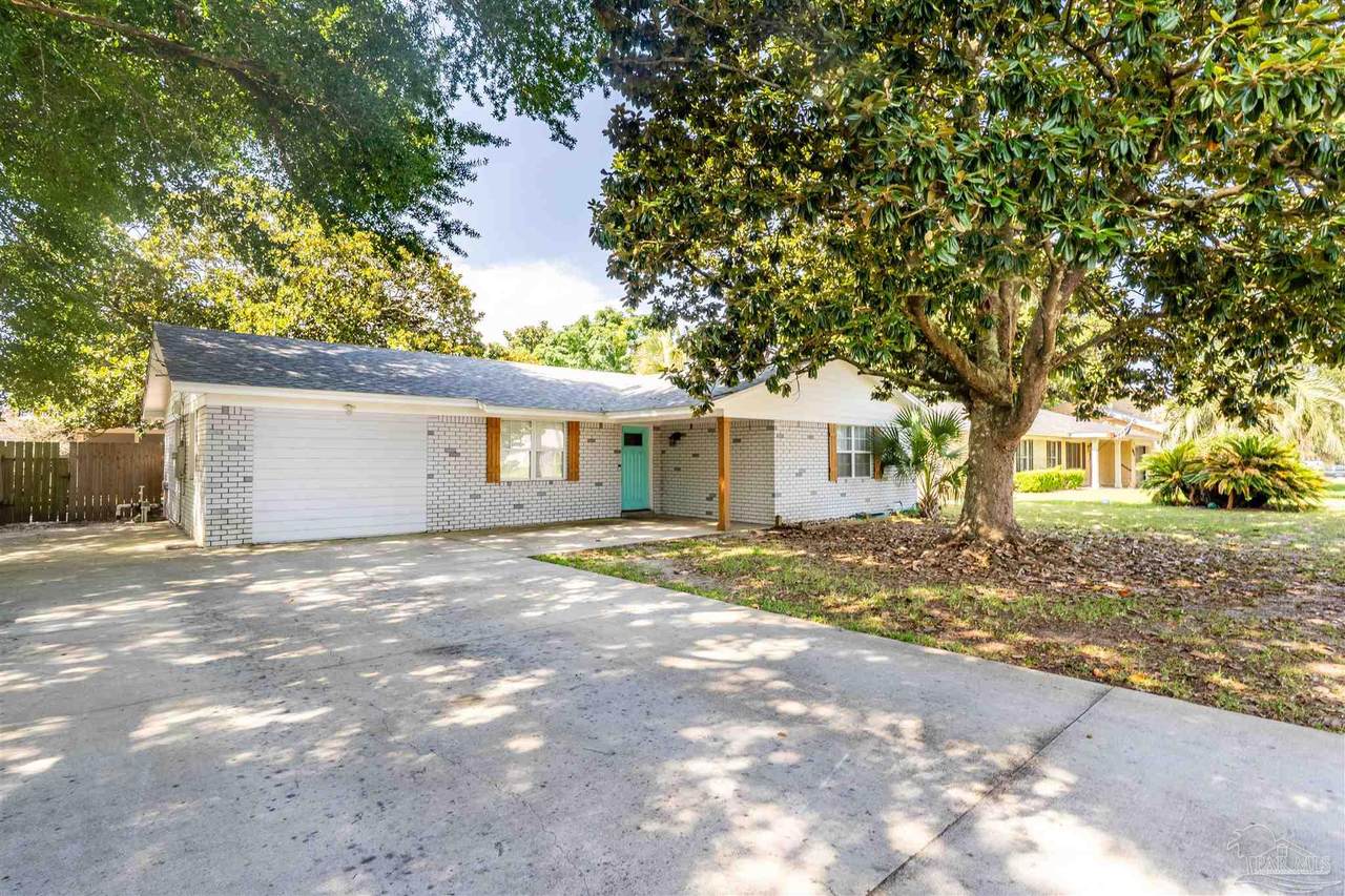 706 Whiporwill Ln - Photo 1