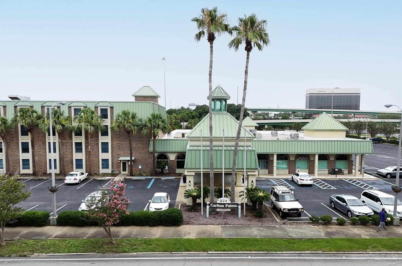 224 Garden St - Photo 1