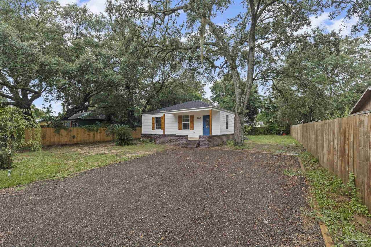 5225 Admiral Halsey Rd - Photo 1