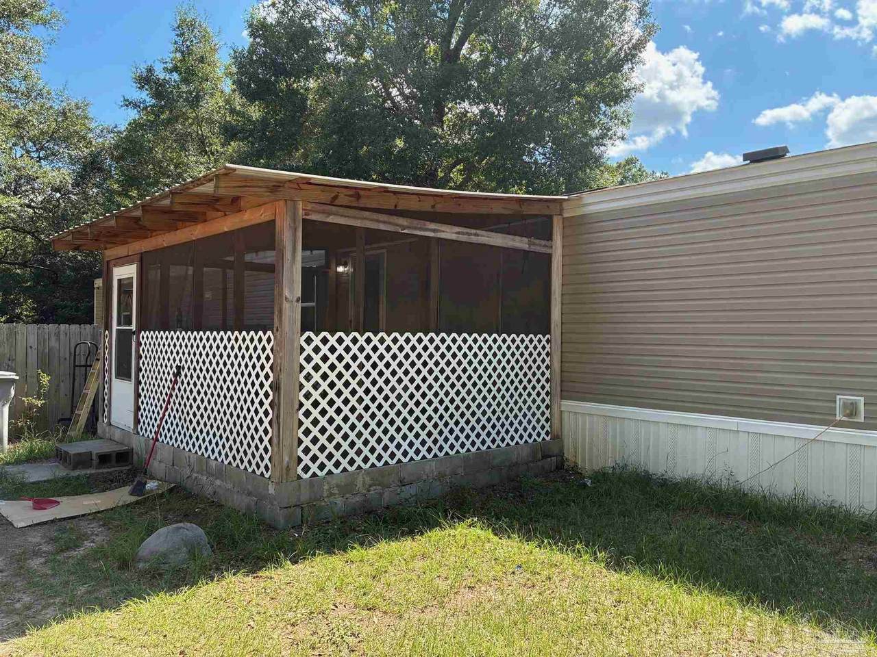 6499 Hunter St - Photo 1