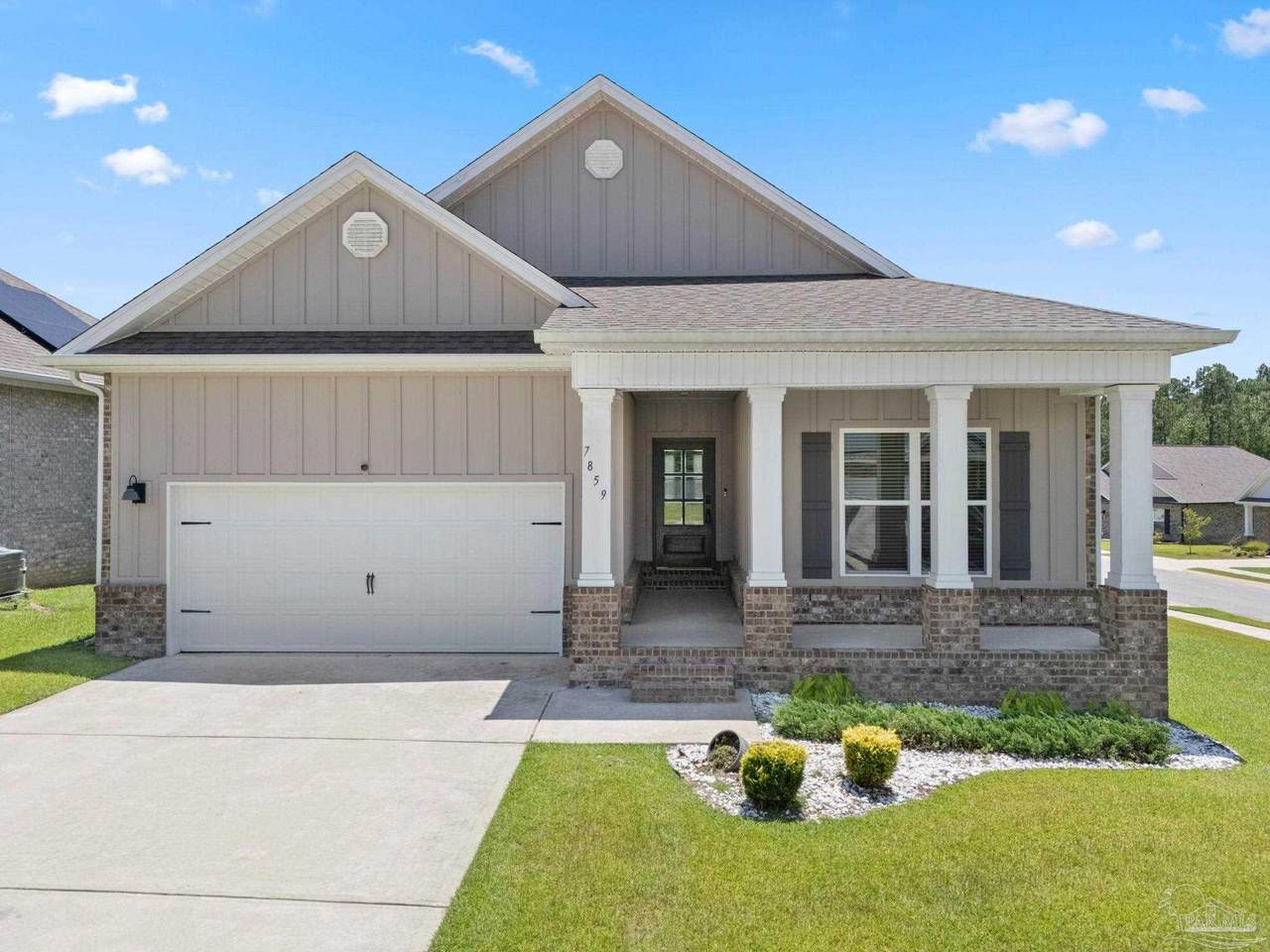 7859 Burnside Loop - Photo 1