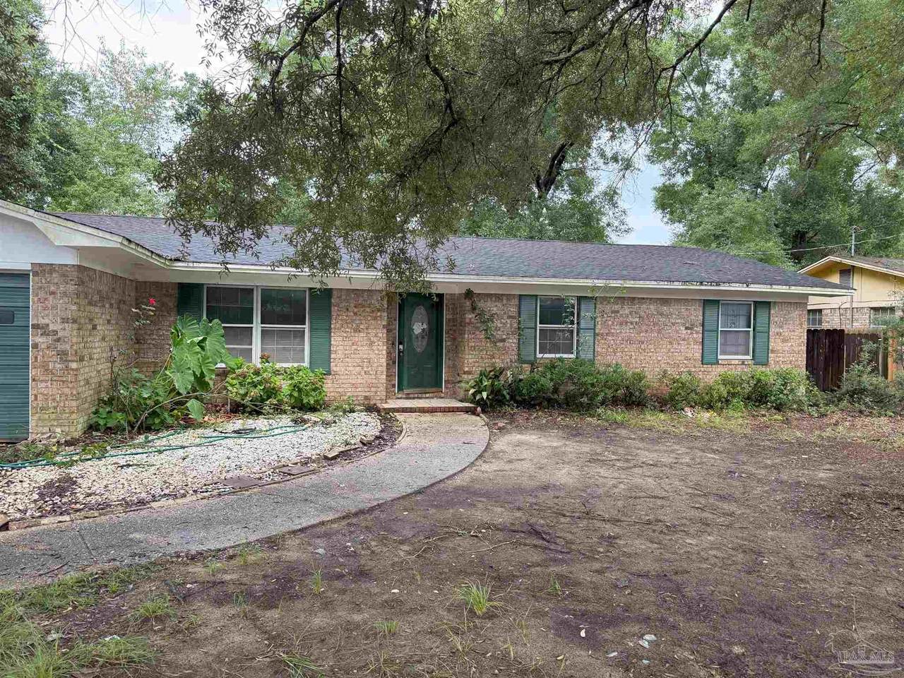 6536 Colonade Cir - Photo 1