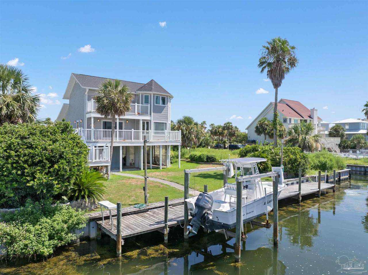 143 Le Port Dr - Photo 1