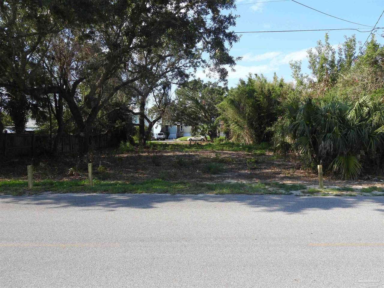 3150 Linden Ave - Photo 1