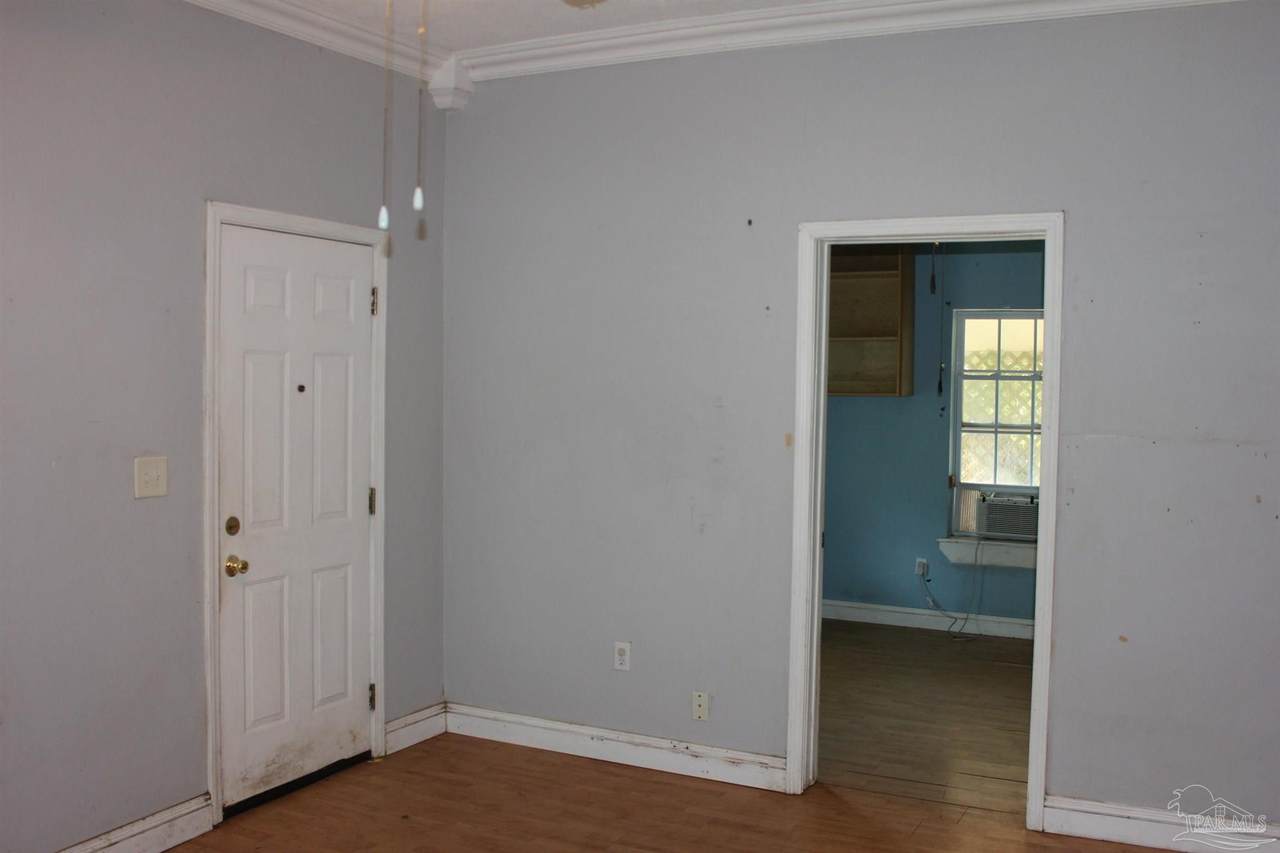 https://bt-photos.global.ssl.fastly.net/pensacola/1280_boomver_1_668959-2.jpg