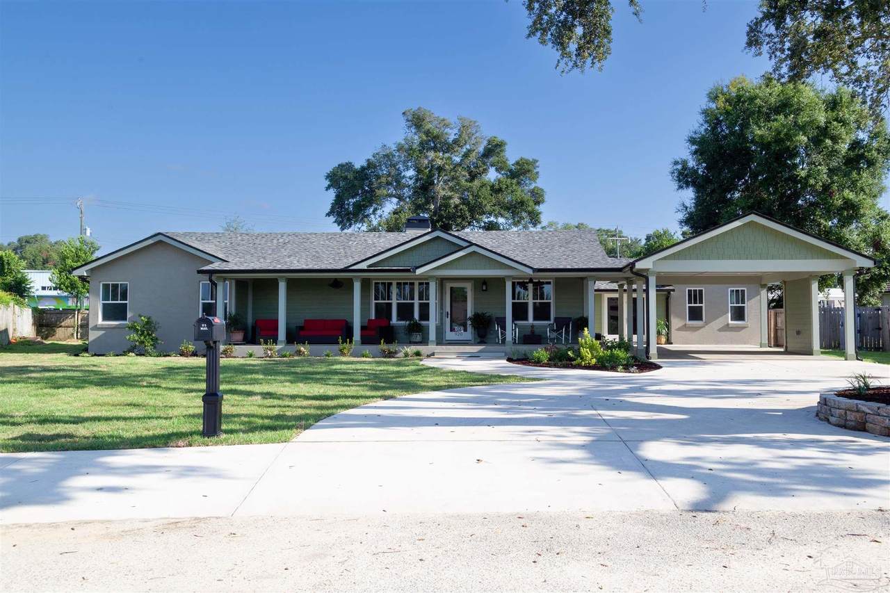 920 Fairway Dr - Photo 1