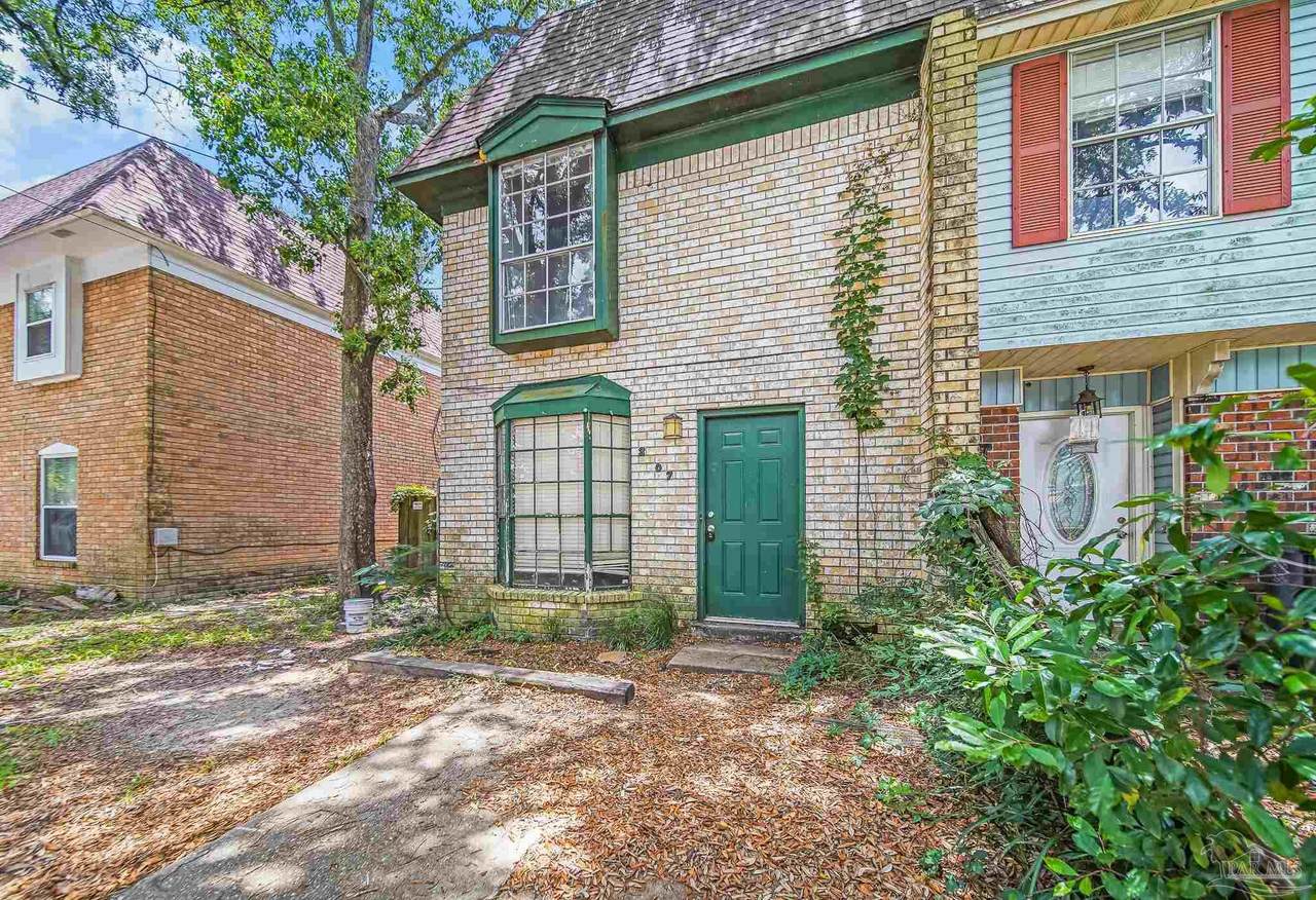 2107 Langley Ave - Photo 1