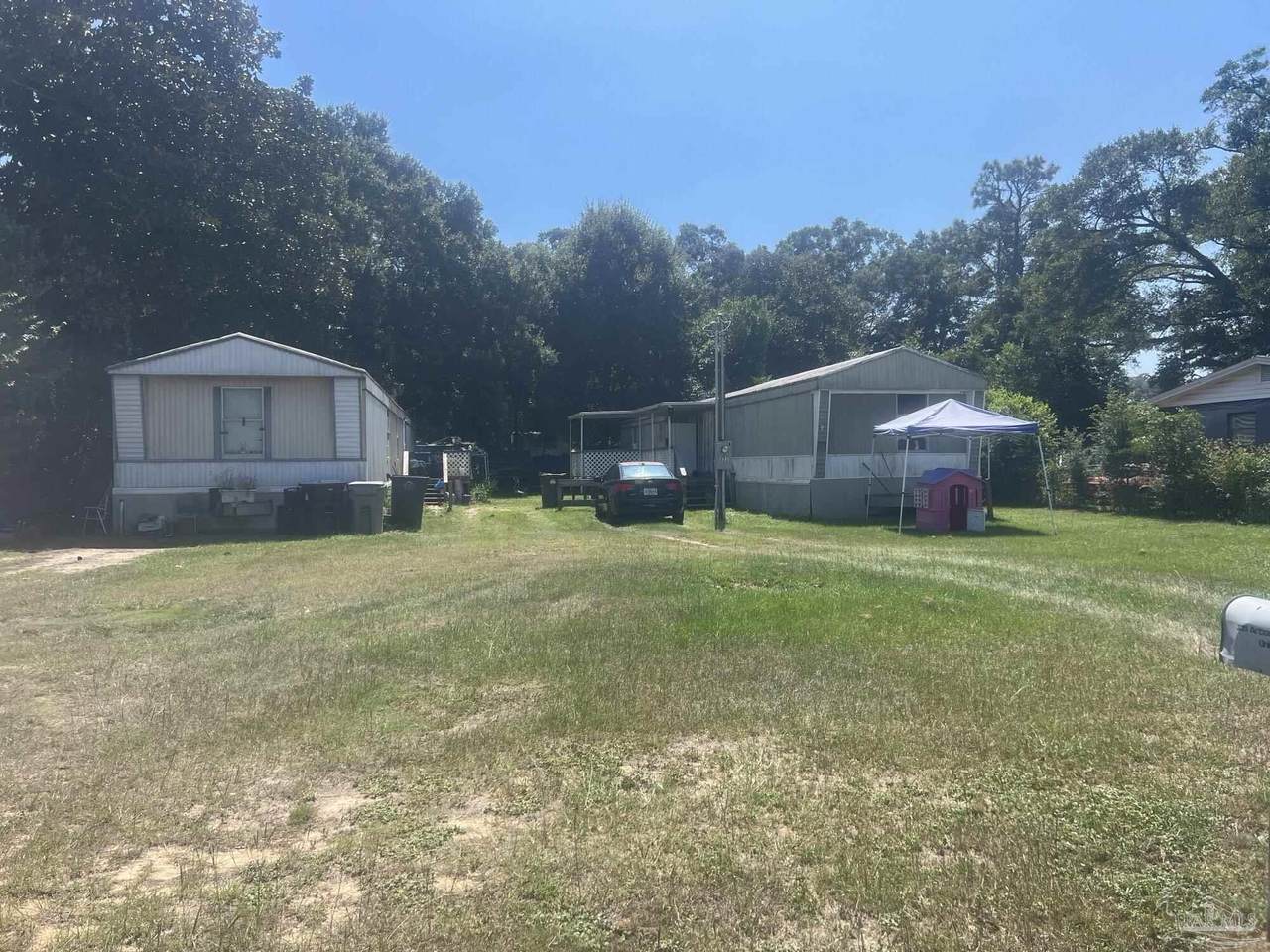221 Arbor Ave - Photo 1