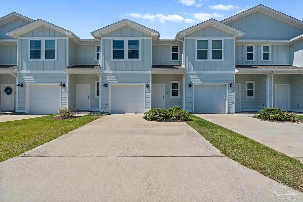 1587 Iroquois Ct - Photo 1