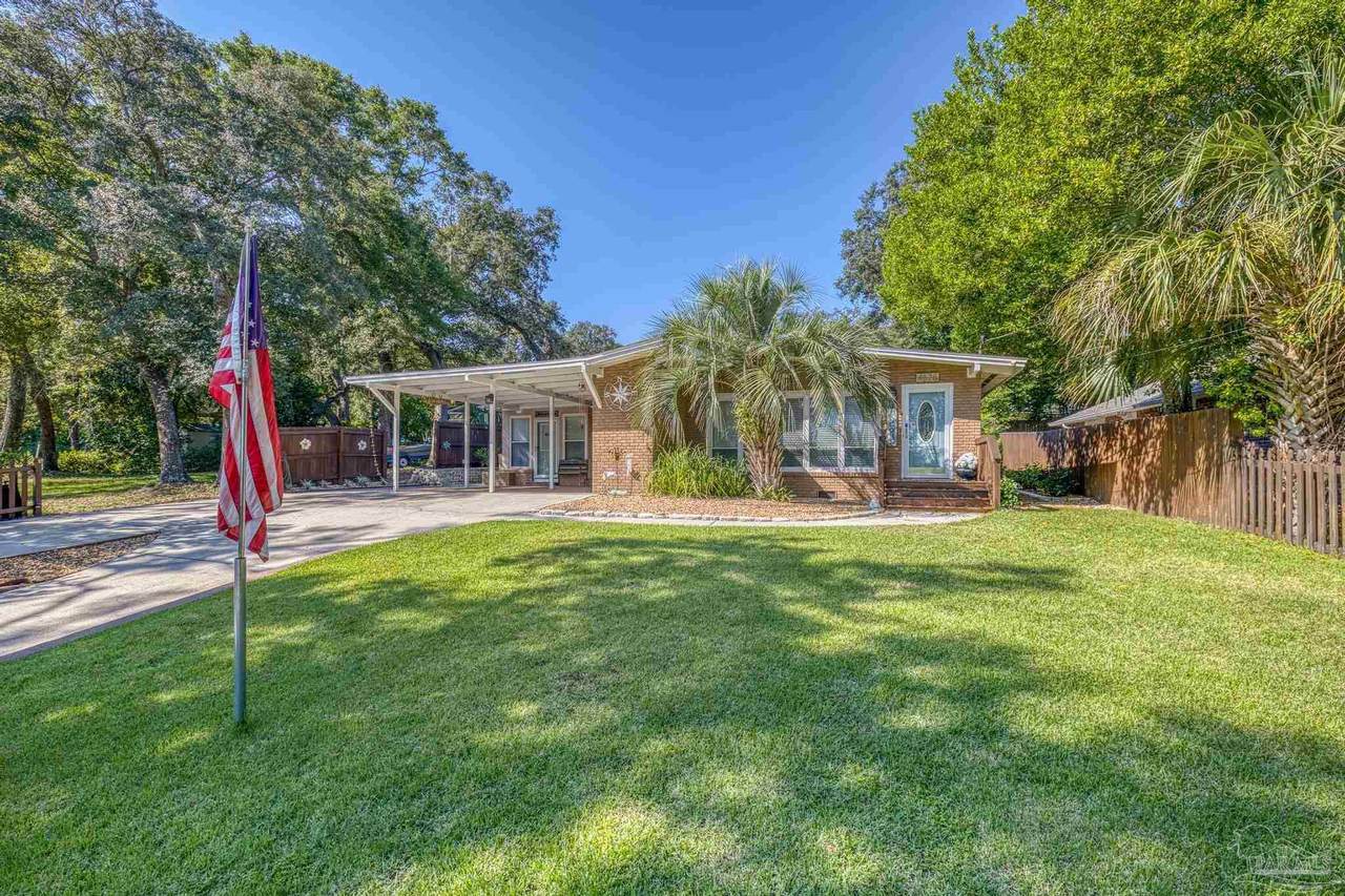 4875 Peacock Dr - Photo 1