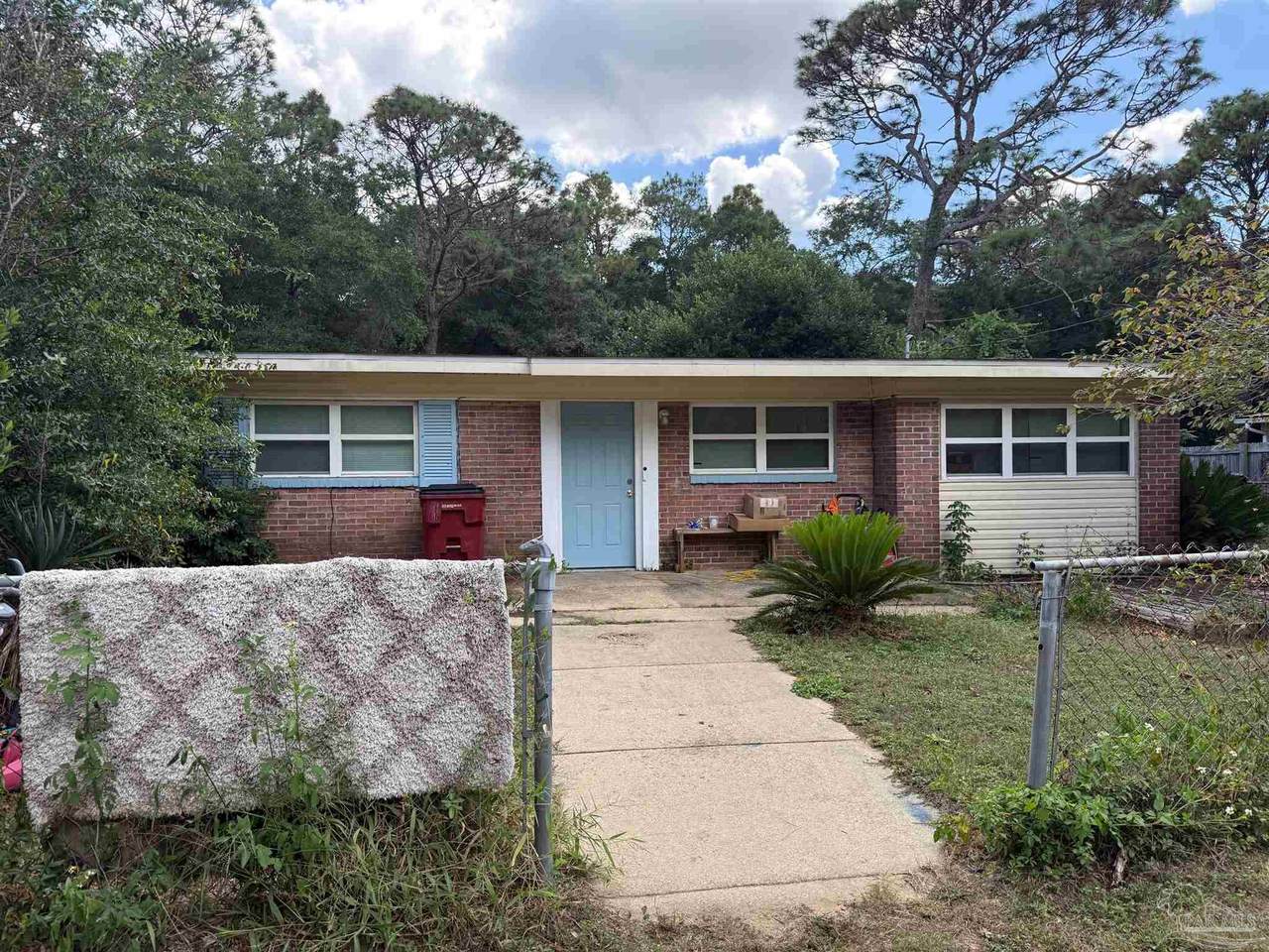 6445 Julia Dr - Photo 1