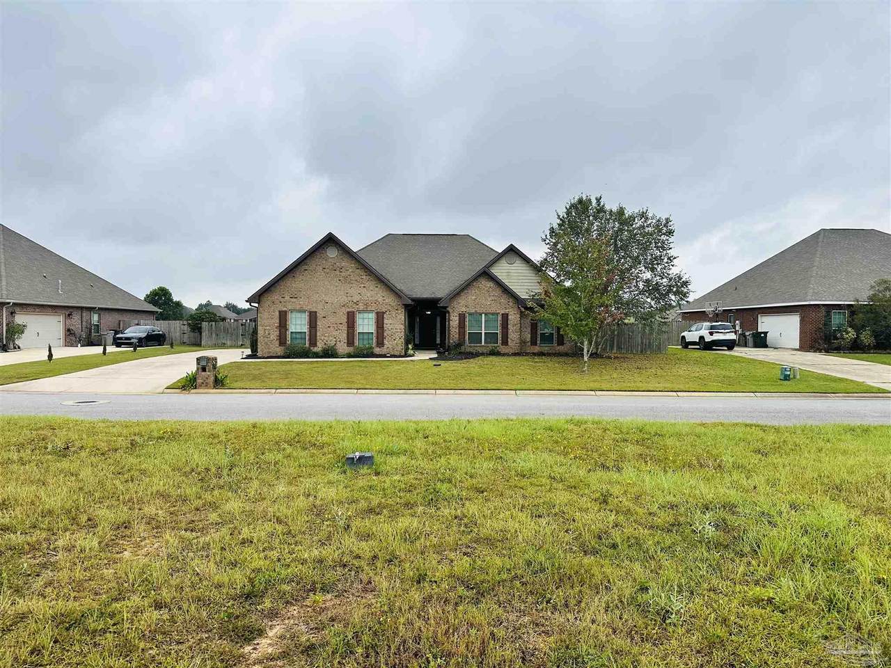 937 Aberdeen Dr - Photo 1