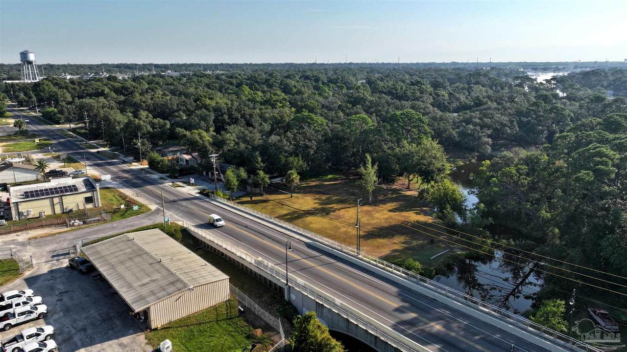 610 Old Corry Field Rd - Photo 1