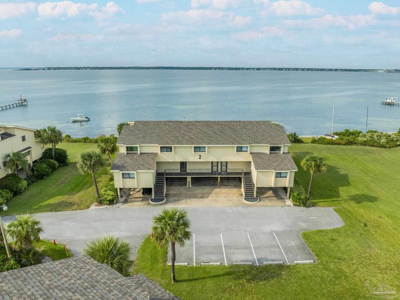 900 Ft Pickens Rd - Photo 1