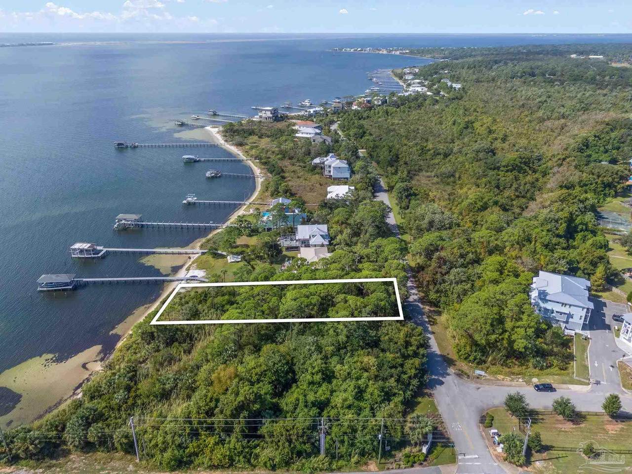 1413 Soundview Trl - Photo 1