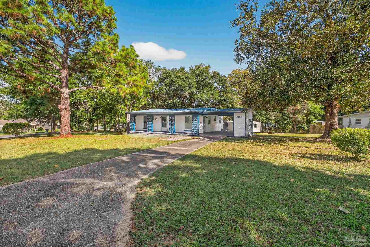 6100 Fairview Dr - Photo 1