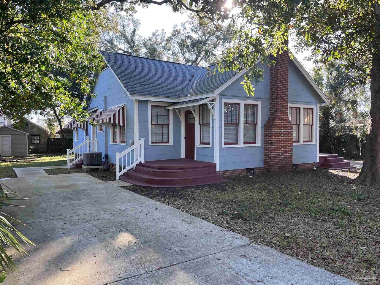 514 1st St - Photo 1