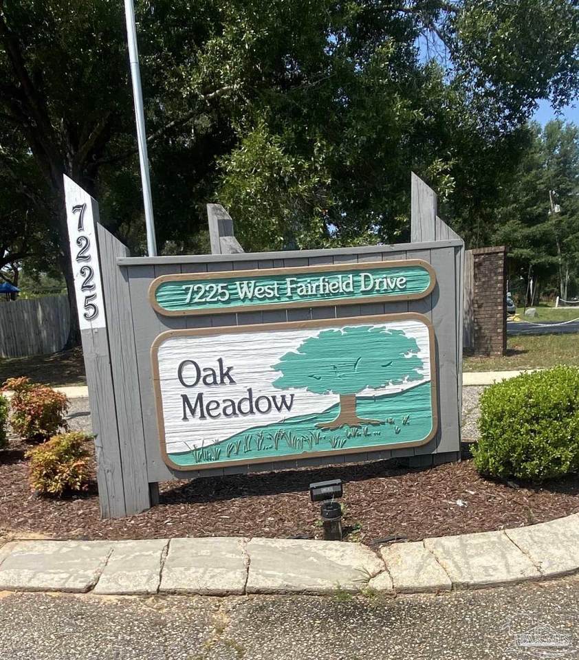 7225 Fairfield Dr - Photo 1