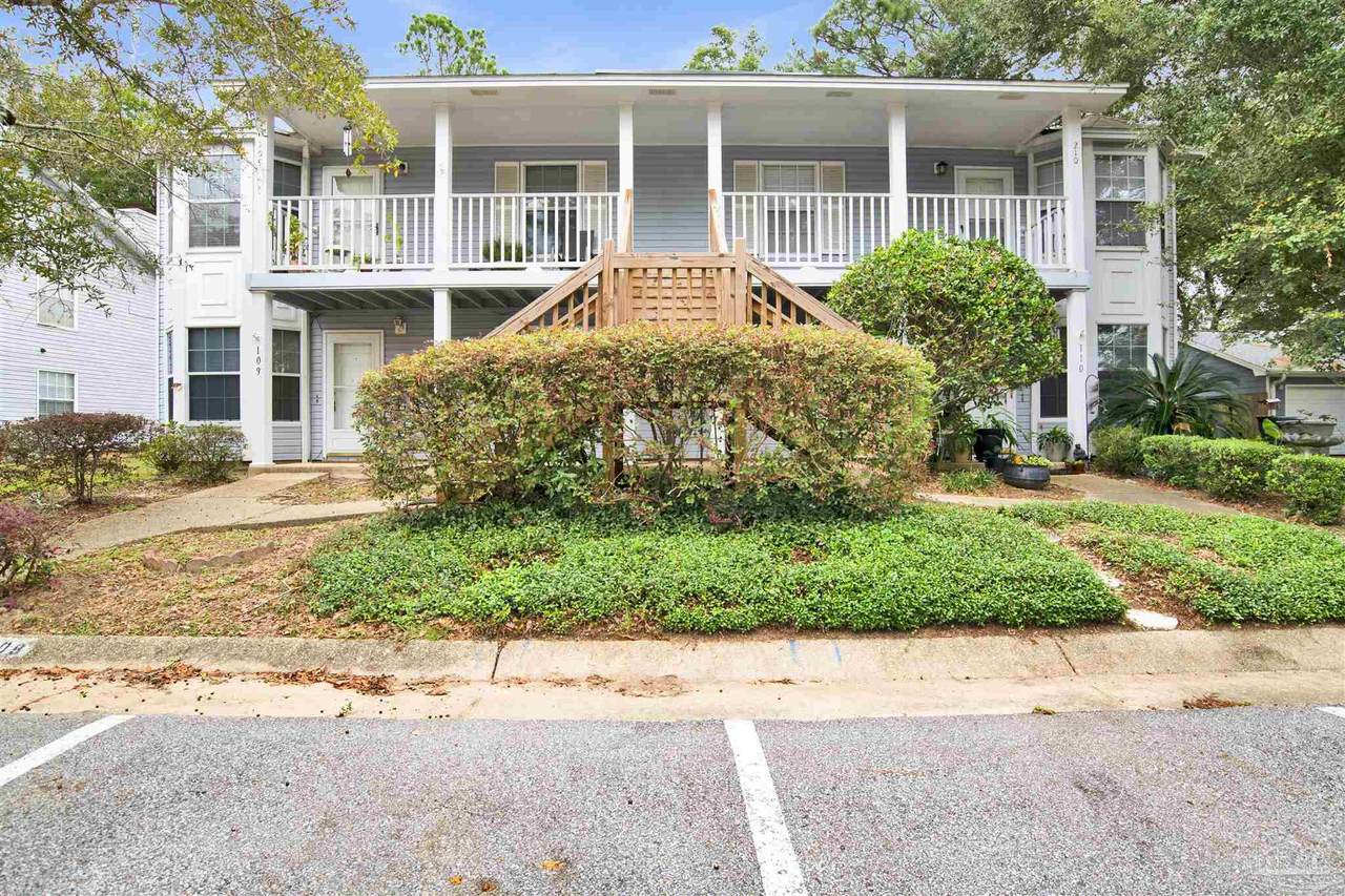 2813 Langley Ave - Photo 1