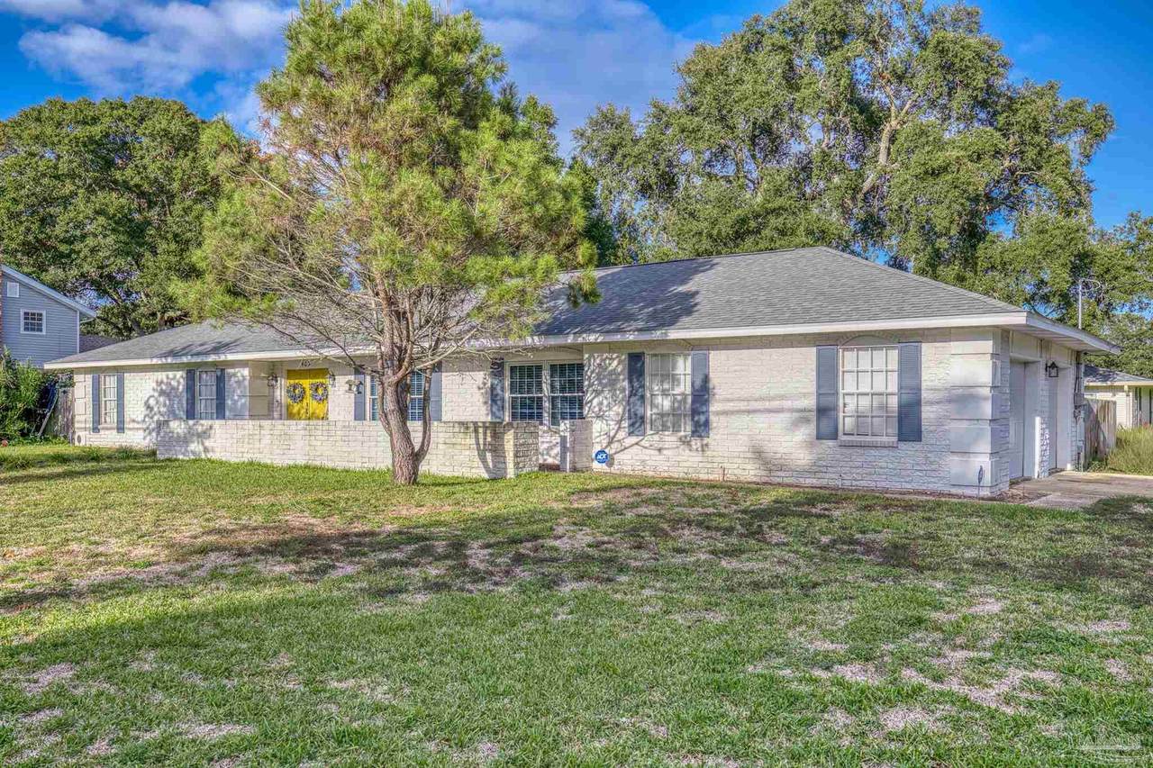 405 Poinciana Dr - Photo 1