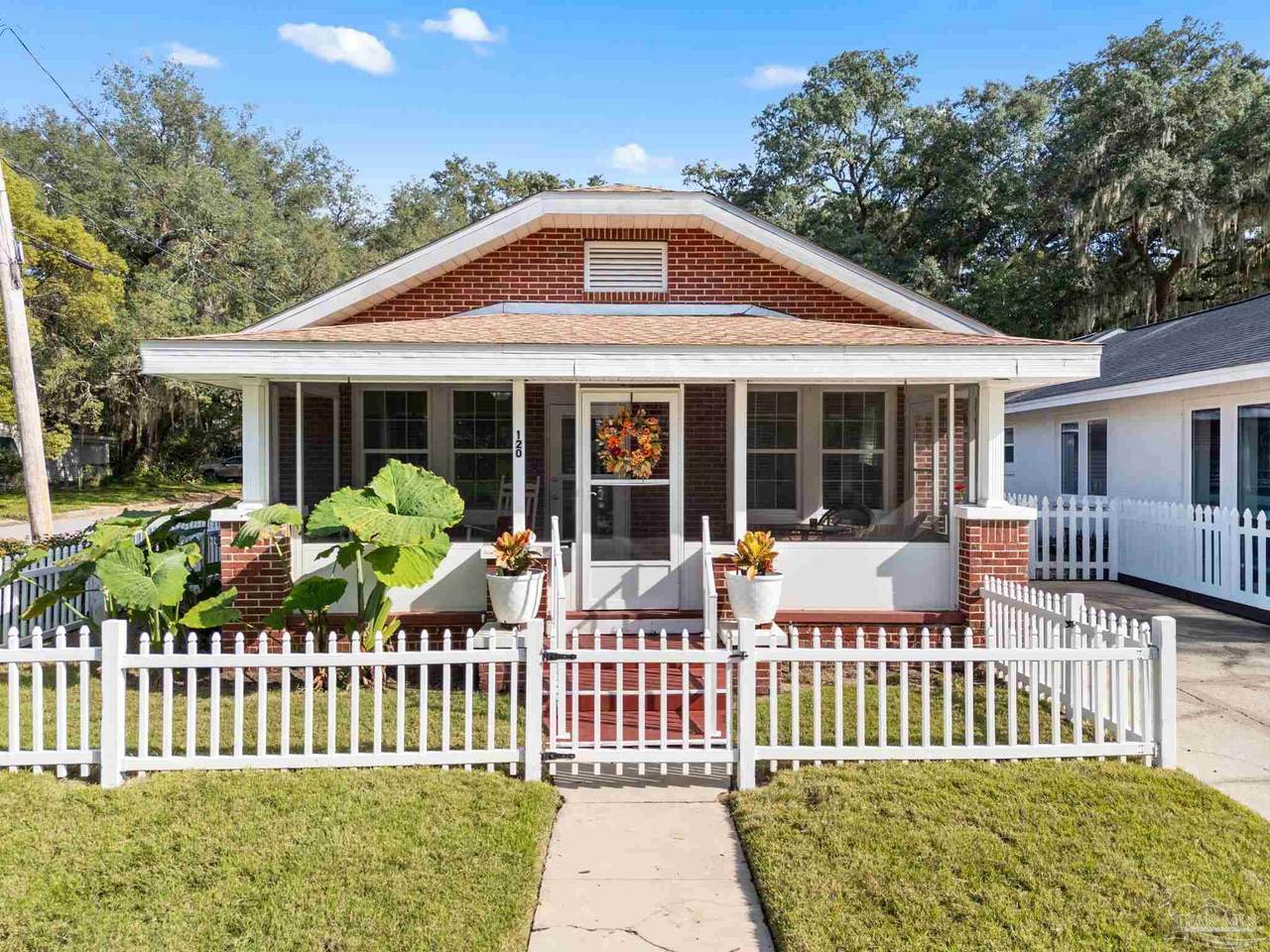 120 Bayou Blvd - Photo 1