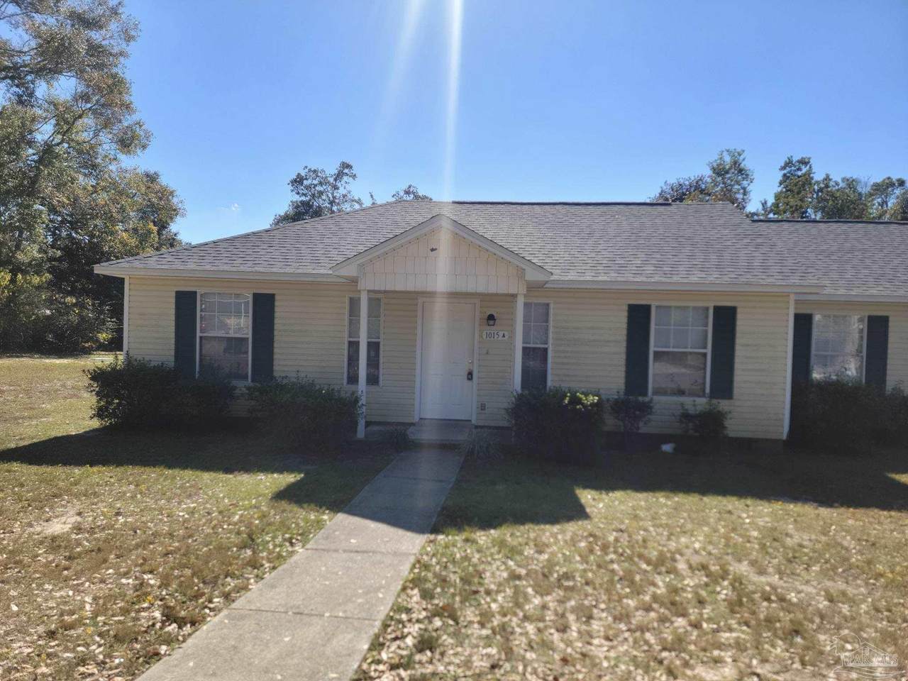 1015 Sable Dr - Photo 1