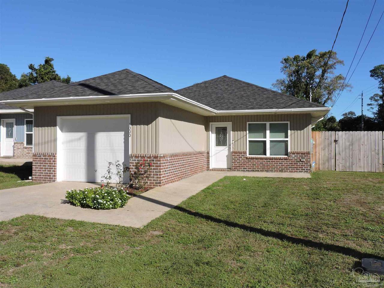 1000 Polk Ave - Photo 1